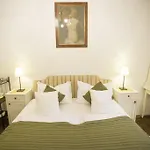 Schlossvilla Miralago ホテル