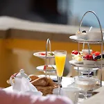 ホテル Schlossvilla Miralago 4*